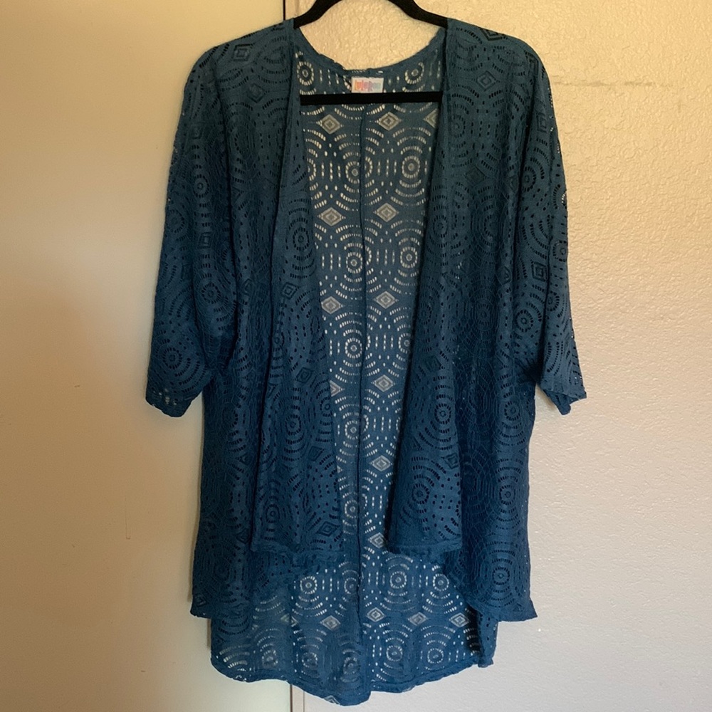 Women’s blue sweater/ cover-up/ kimono. Lularoe size M. Swirl/ lace design